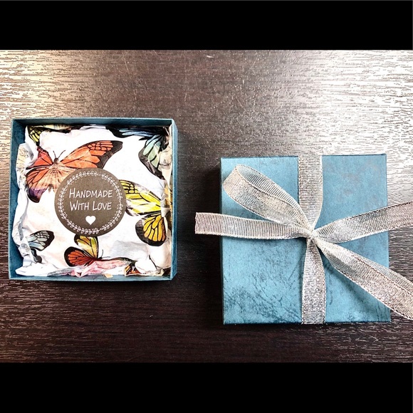 Butterfly Earrings, Dragonfly, Insect, Bee, Flower - Picture 9 of 11